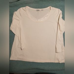 Liz Claiborne pull over 1x cream color top.